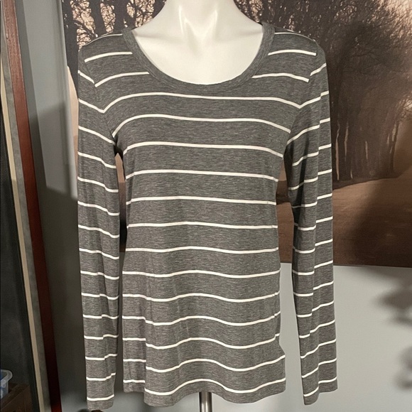 GAP Charcoal and White Striped Long Sleeve Tee - L - Picture 1 of 6